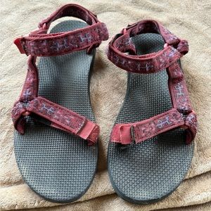 Teva Lizard Sandals